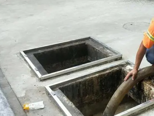 双河化粪池清理